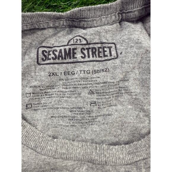 Sesame Street Graphic Tee Sz 2XL Grey Big Bird Cookie Monster Elmo Bert Ernie - Picture 3 of 8